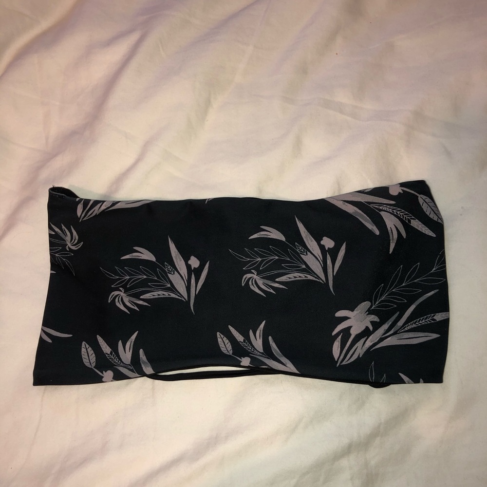 Black + white Bandeau Bikini top